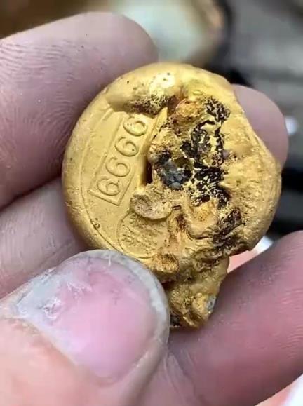今日公布！金价格查询