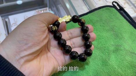 国际金价飙升，历史罕见！
